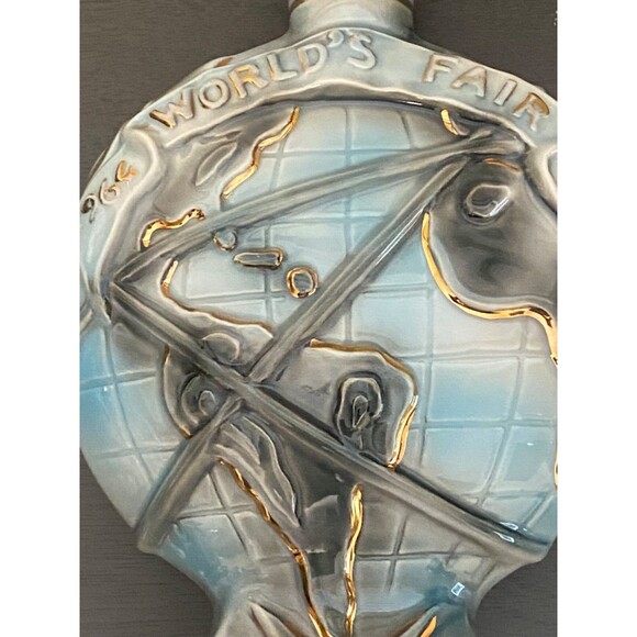 VTG Jim Beam 1964-1965 World's Fair Decanter Bottle Earth Orbit Planet Gold Blue - Picture 4 of 8